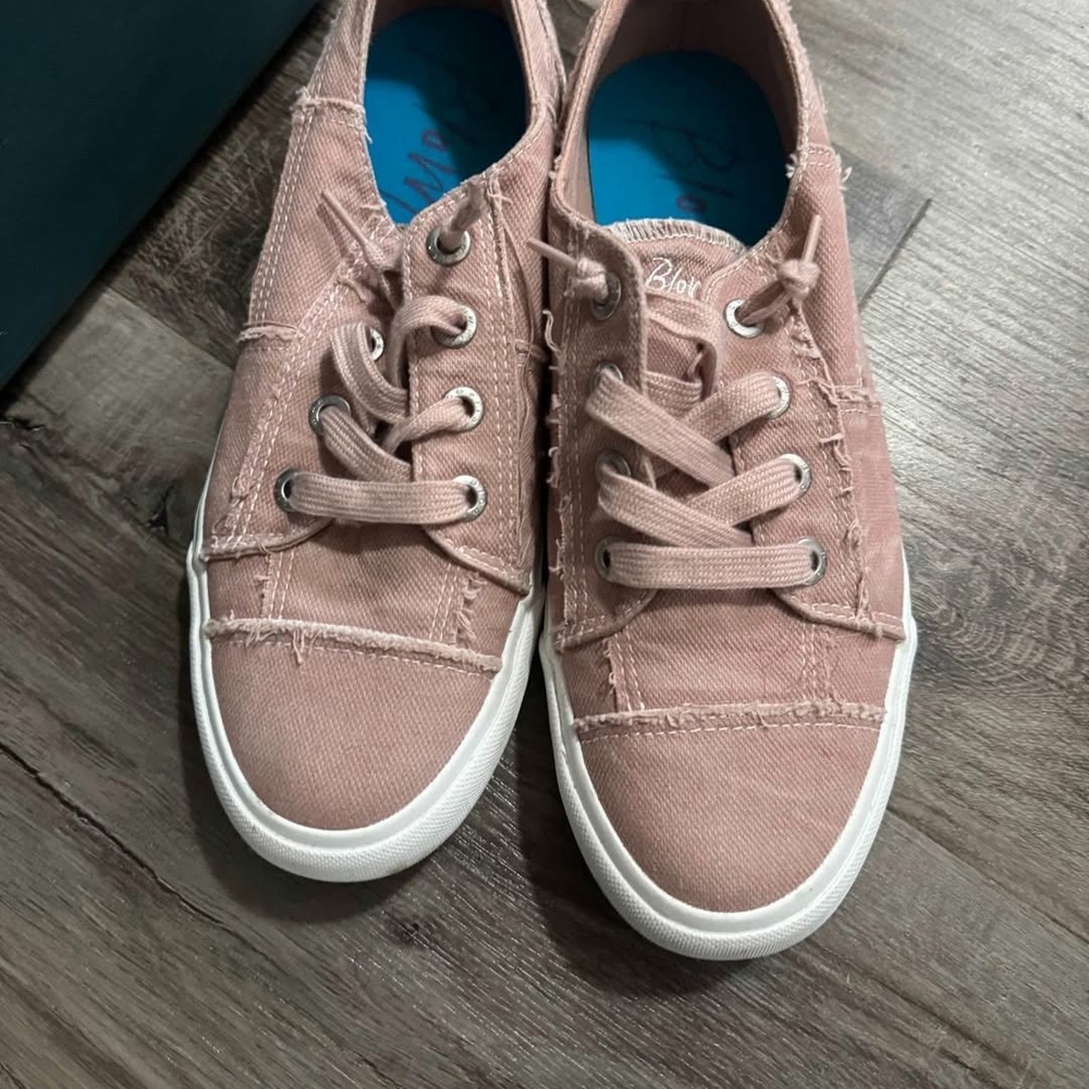 Blowfish Pink Canvas Sneakers